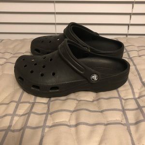 Black crocs womens 7